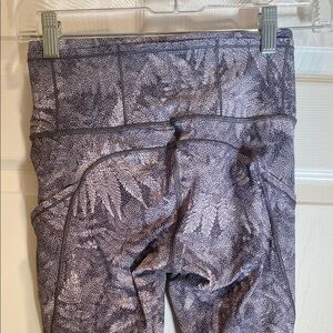 Lululemon Athletica Gray Leggings Full-Length